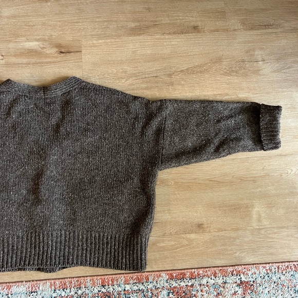 Babaa no.17 cardigan in oak - Picture 9 of 10